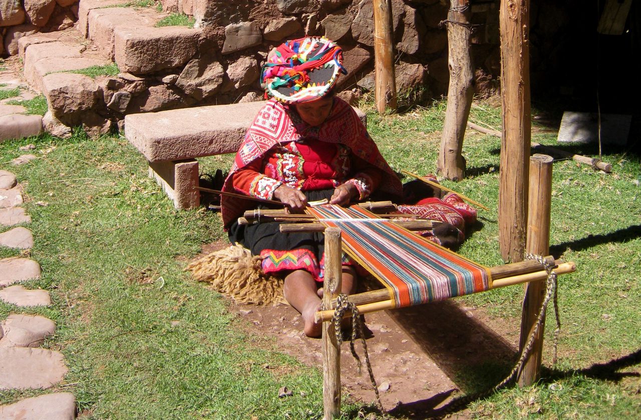 Peruvian weaving tradition