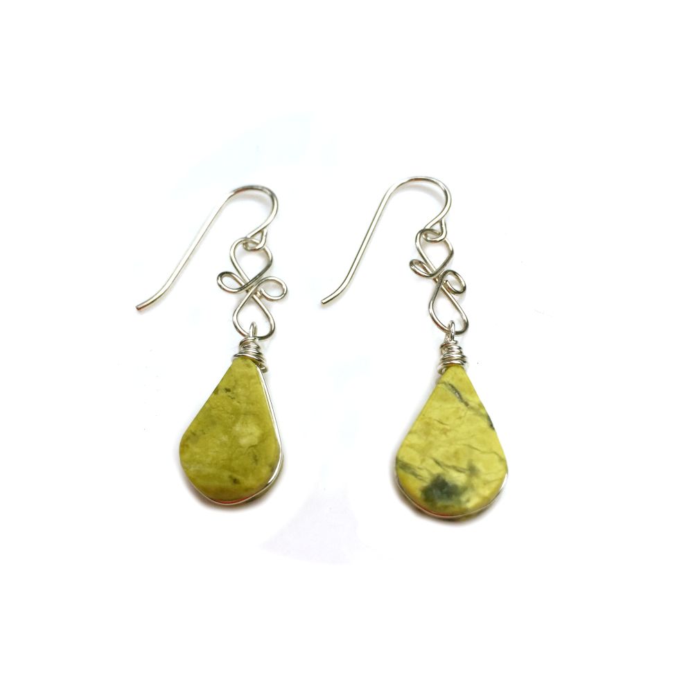 Green stone Sterling Silver earrings by RUMI SUMAQ